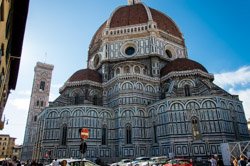 La cathédrale Santa Maria del Fiore, et la Tour beffroi Giotto, Florence, Italie