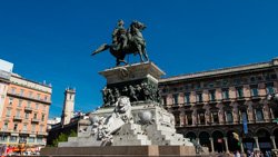 Monumento a Vittorio Emanuele II, Milano, Italia