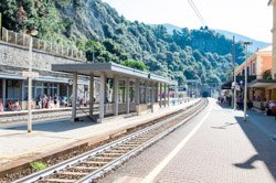 A estação ferroviária, Monterosso, Itália