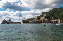 Vista da ilha de Palmaria, Porto Venere, Itália