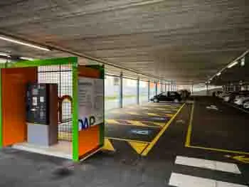 Парковка Piazzale d’Armi у Ла-Спеції, Ла-Спеція, Італія