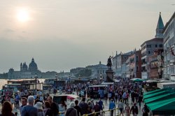 Parada do vaporetto, Veneza, Itália